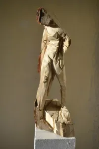 charlott szukala , kastanie,2020, 71 x 28 x 18 cm